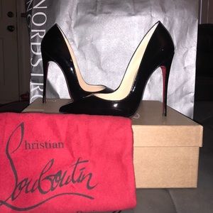Christian Louboutin’s “So Kate” Pump